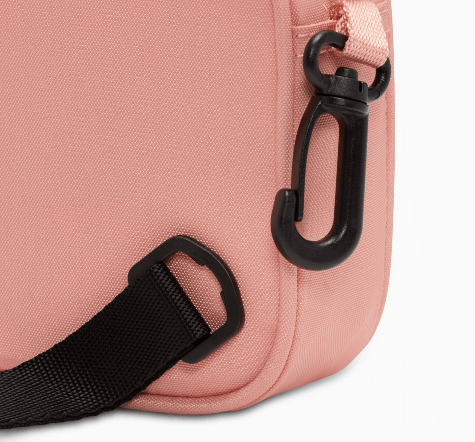 Floating Pocket Pouch