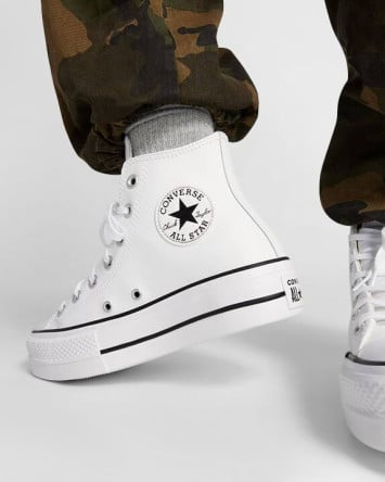 Chuck Taylor All Star Leather Platform