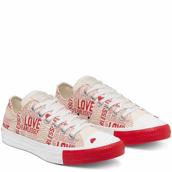 Chuck Taylor All Star Love Fearlessly-36-Multicolor