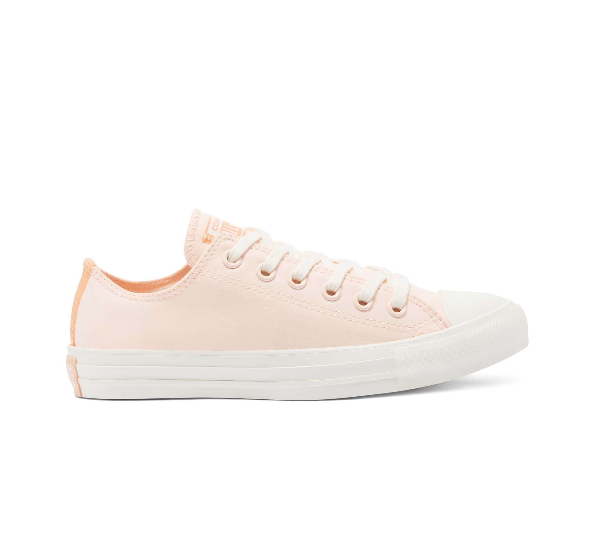 Chuck Taylor All Star