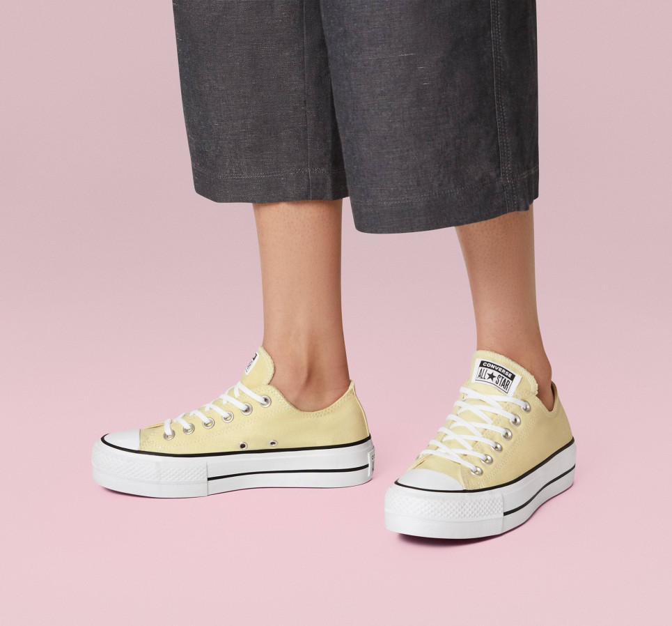 Chuck Taylor All Star Lift Seasonal Color -Yellow-36