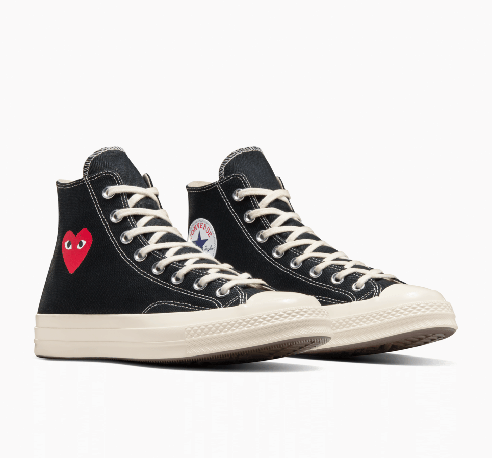 PLAY Comme des Garçons Single Heart Chuck 70