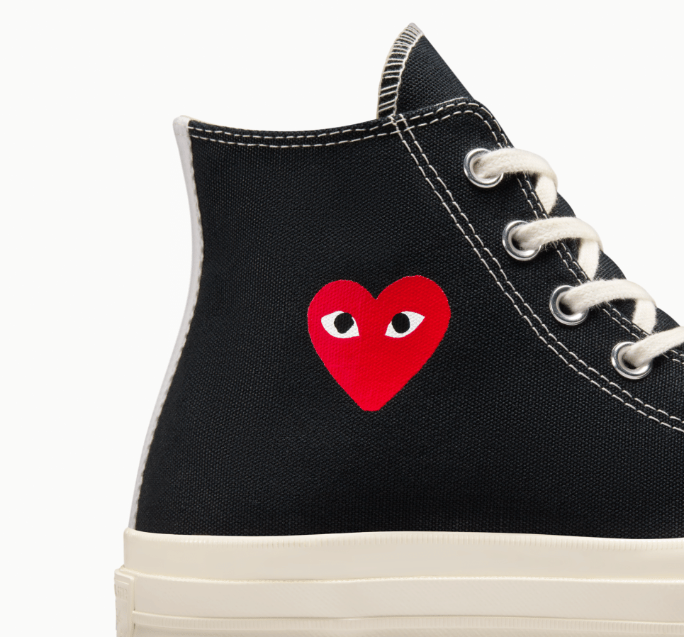 PLAY Comme des Garçons Single Heart Chuck 70