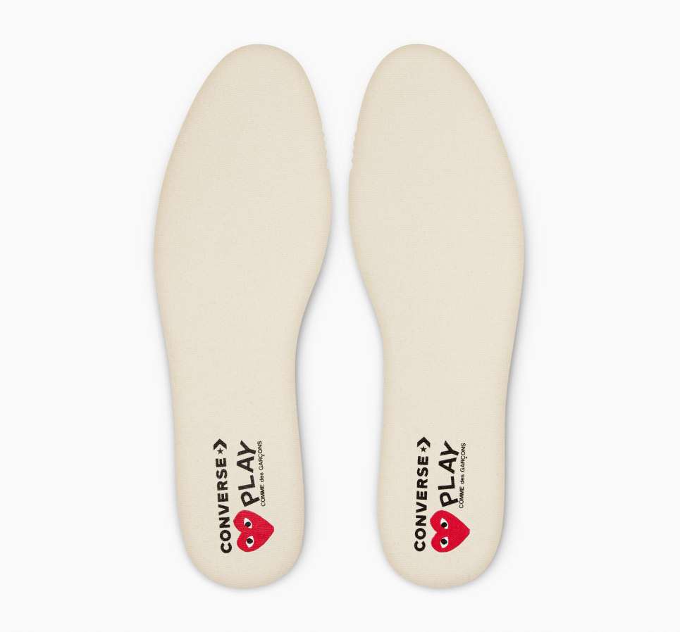 PLAY Comme des Garçons Single Heart Chuck 70