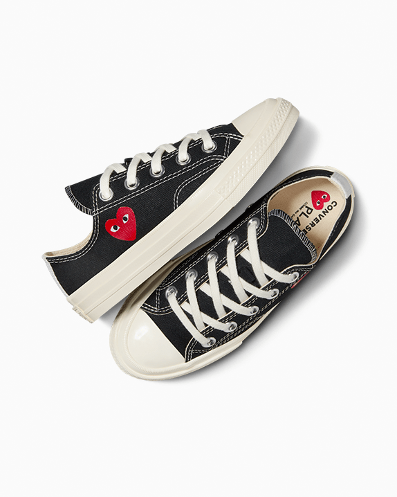 PLAY Comme des Garçons Single Heart Chuck 70