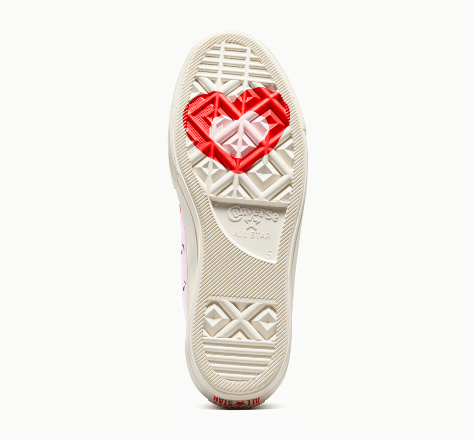 Chuck Taylor All Star Lift Platform Y2K Heart