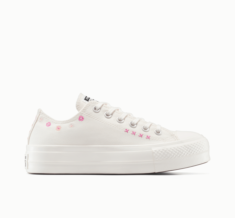 Chuck Taylor All Star Lift Floral Embroidery Low Top