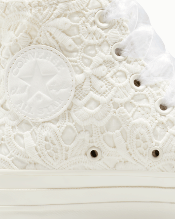 Chuck 70 Crocheted Satin