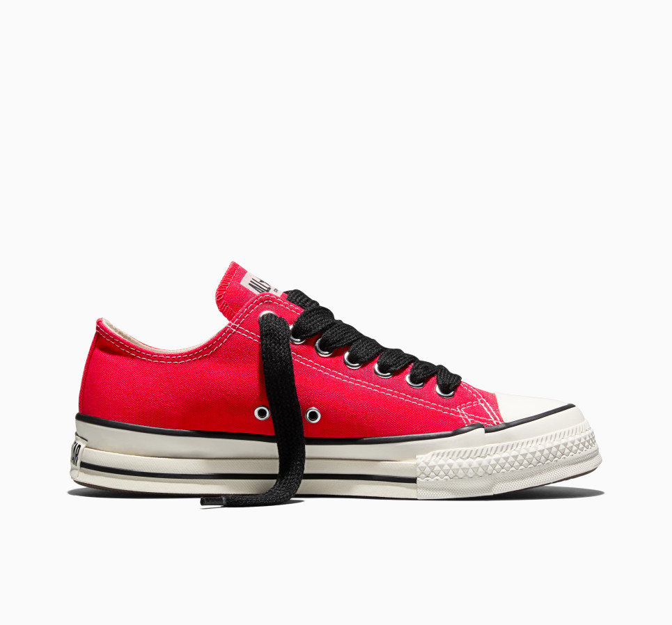 Chuck Taylor Throwback