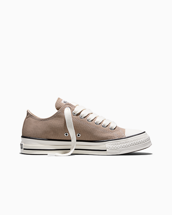 Chuck Taylor Throwback