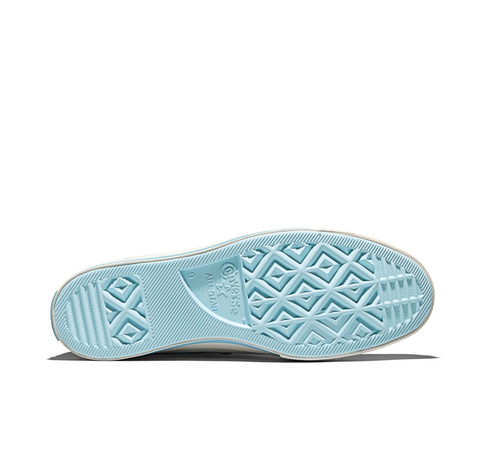 Chuck 70